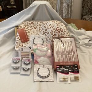 Sonia Kashuk Large Cosmetic Leopard Print new with cosmetics